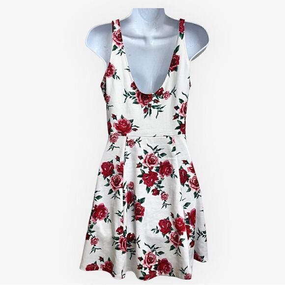 Divided Floral Fit and flare tank dress size 10 - Picture 5 of 9